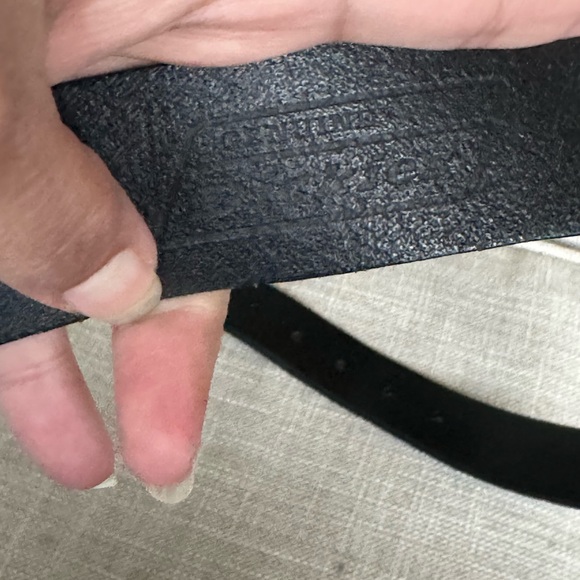 Dickies genuine leather belt size 40 - Picture 8 of 8